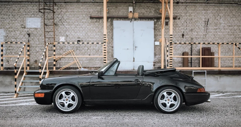 Porsche 911 cena 290000 przebieg: 192000, rok produkcji 1982 z Kutno małe 596